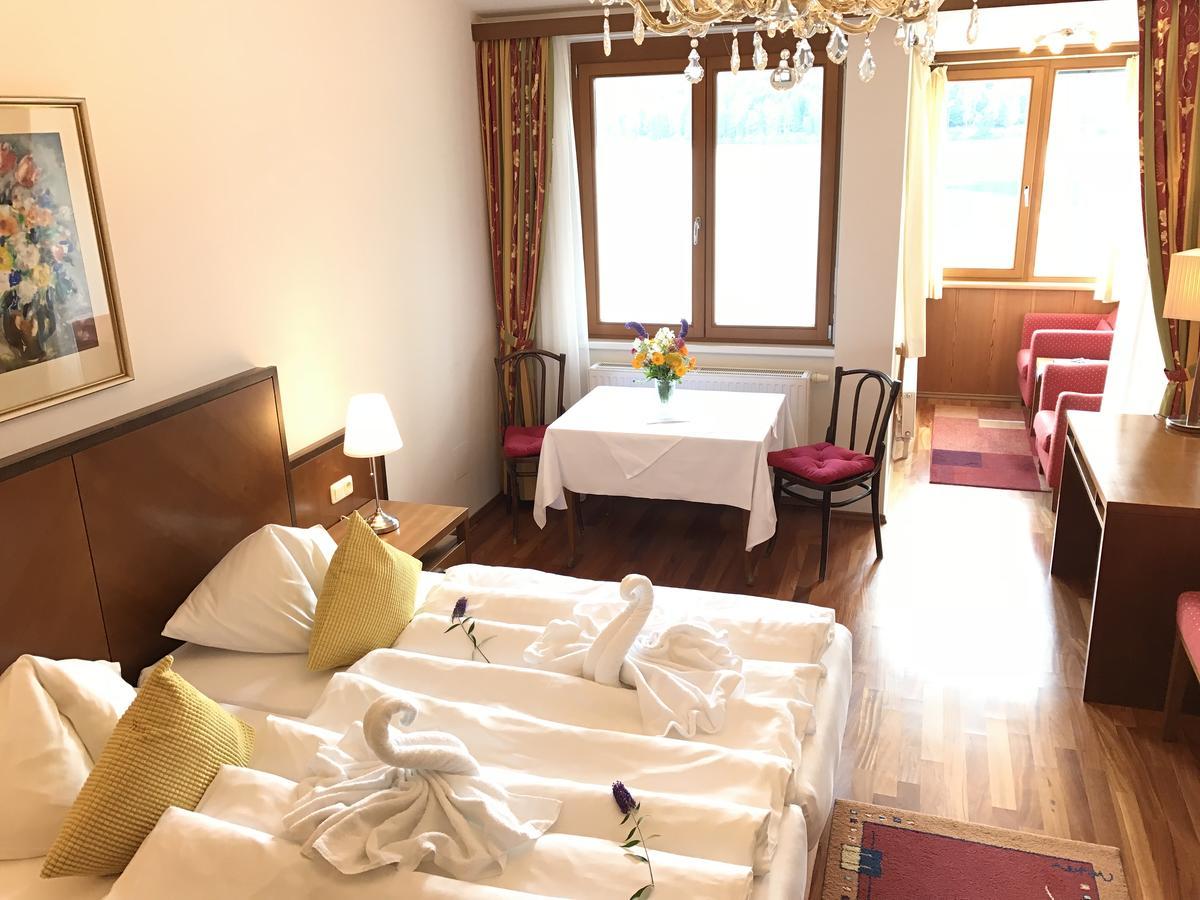 Hotel Am See - Seeresidenz อัลท์เอาส์เซ ภายนอก รูปภาพ