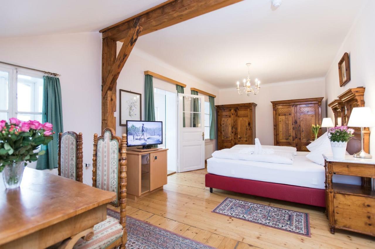 Hotel Am See - Seeresidenz อัลท์เอาส์เซ ภายนอก รูปภาพ
